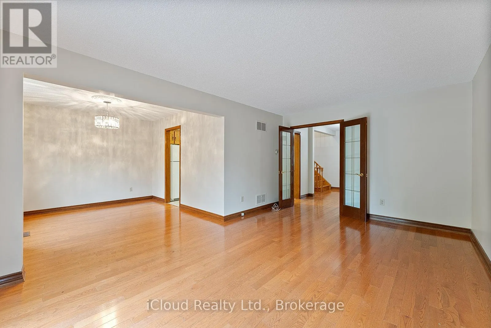 75 BREMEN LANE