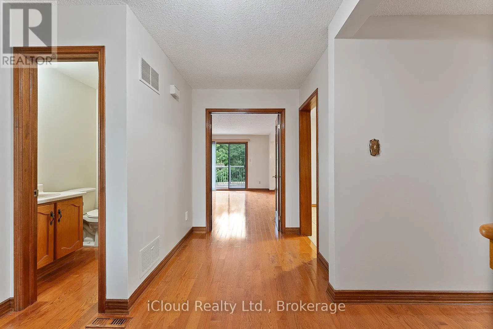 75 BREMEN LANE