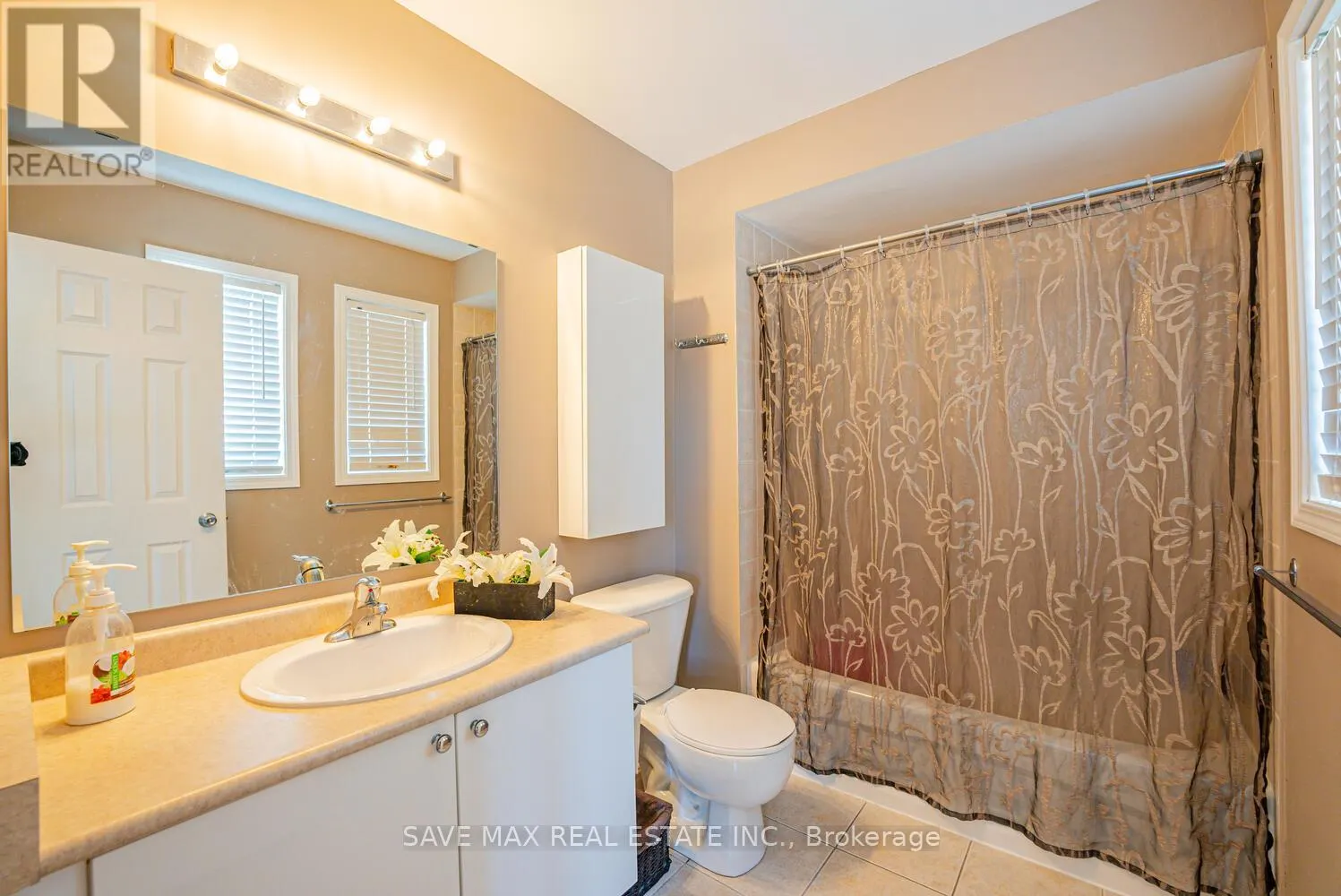 18 - 2270 BRITANIA ROAD W