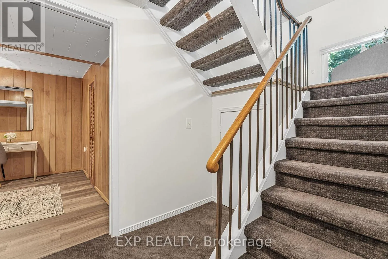 20 AMITY ROAD