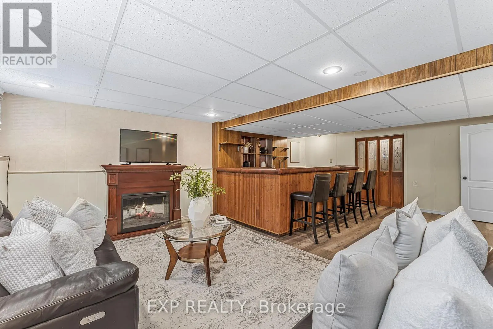 20 AMITY ROAD