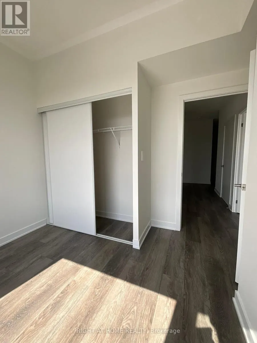 517 - 1440 CLARRIAGE COURT