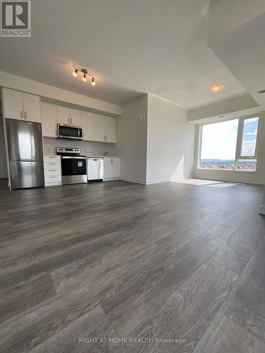 517 - 1440 CLARRIAGE COURT