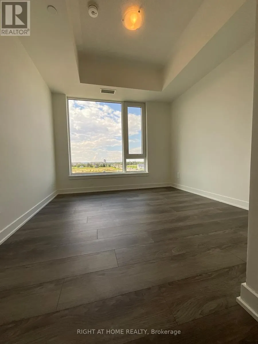 517 - 1440 CLARRIAGE COURT
