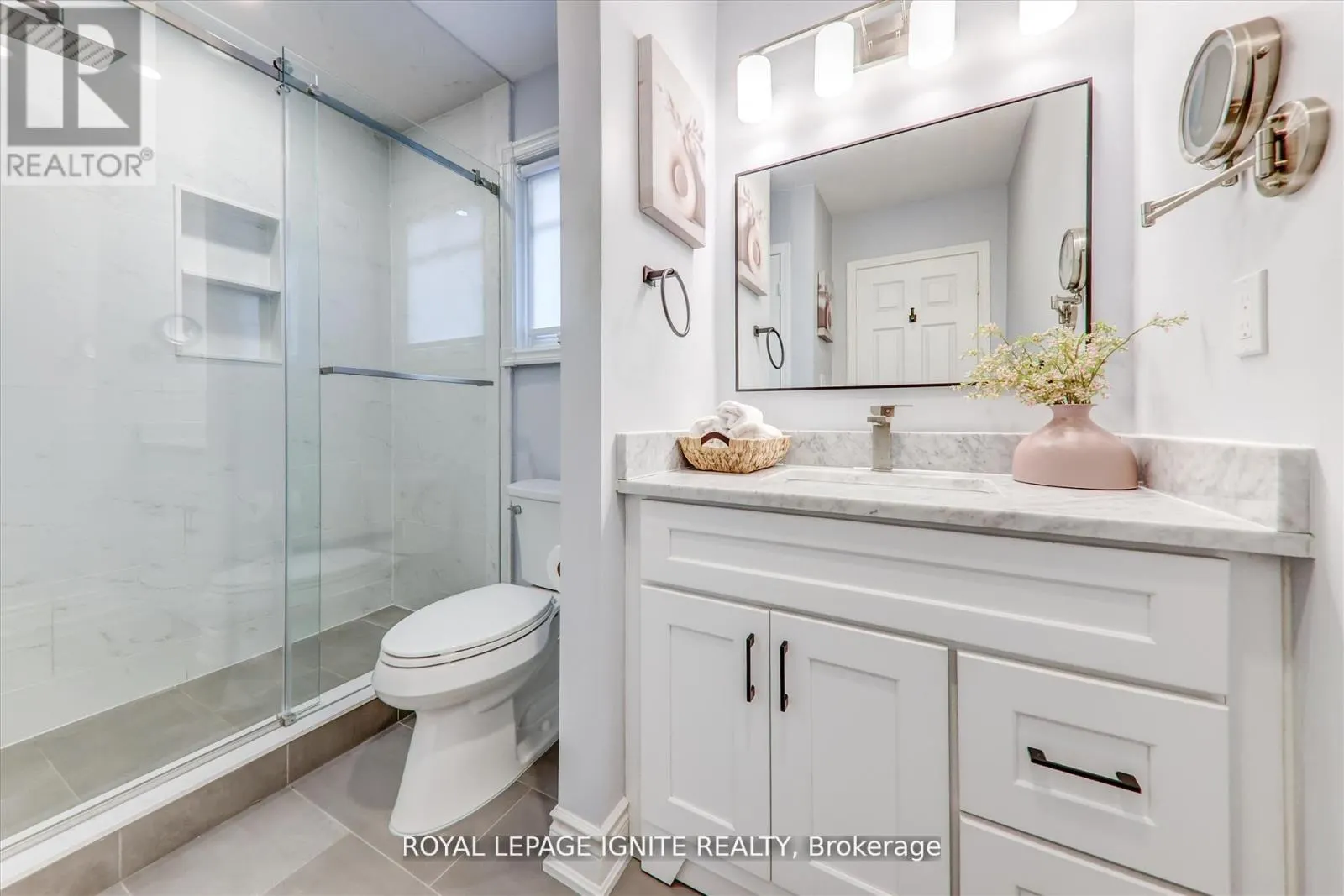 7226 TORRISDALE LANE