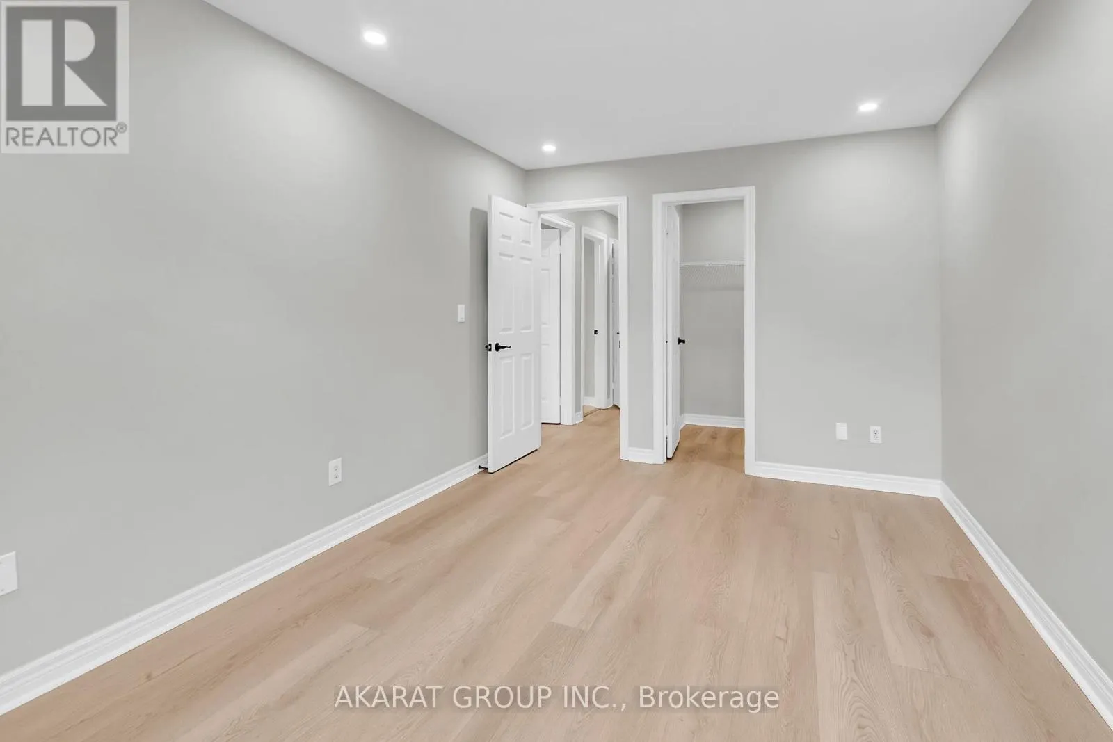 43 - 2250 ROCKINGHAM DRIVE