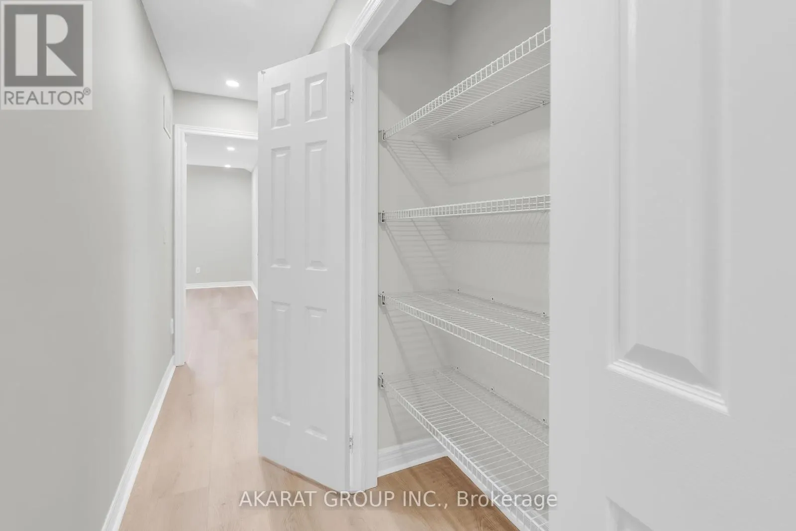 43 - 2250 ROCKINGHAM DRIVE