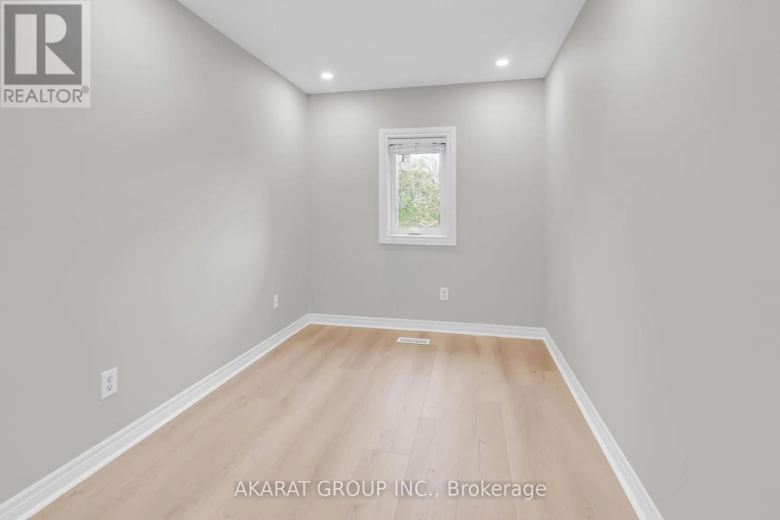 43 - 2250 ROCKINGHAM DRIVE