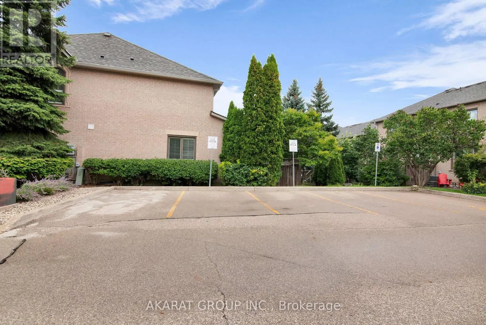 43 - 2250 ROCKINGHAM DRIVE