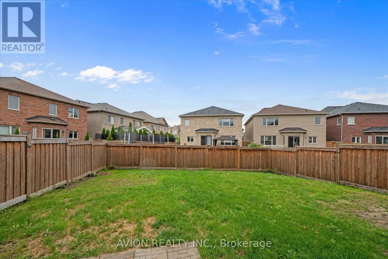 264 BELMORE COURT