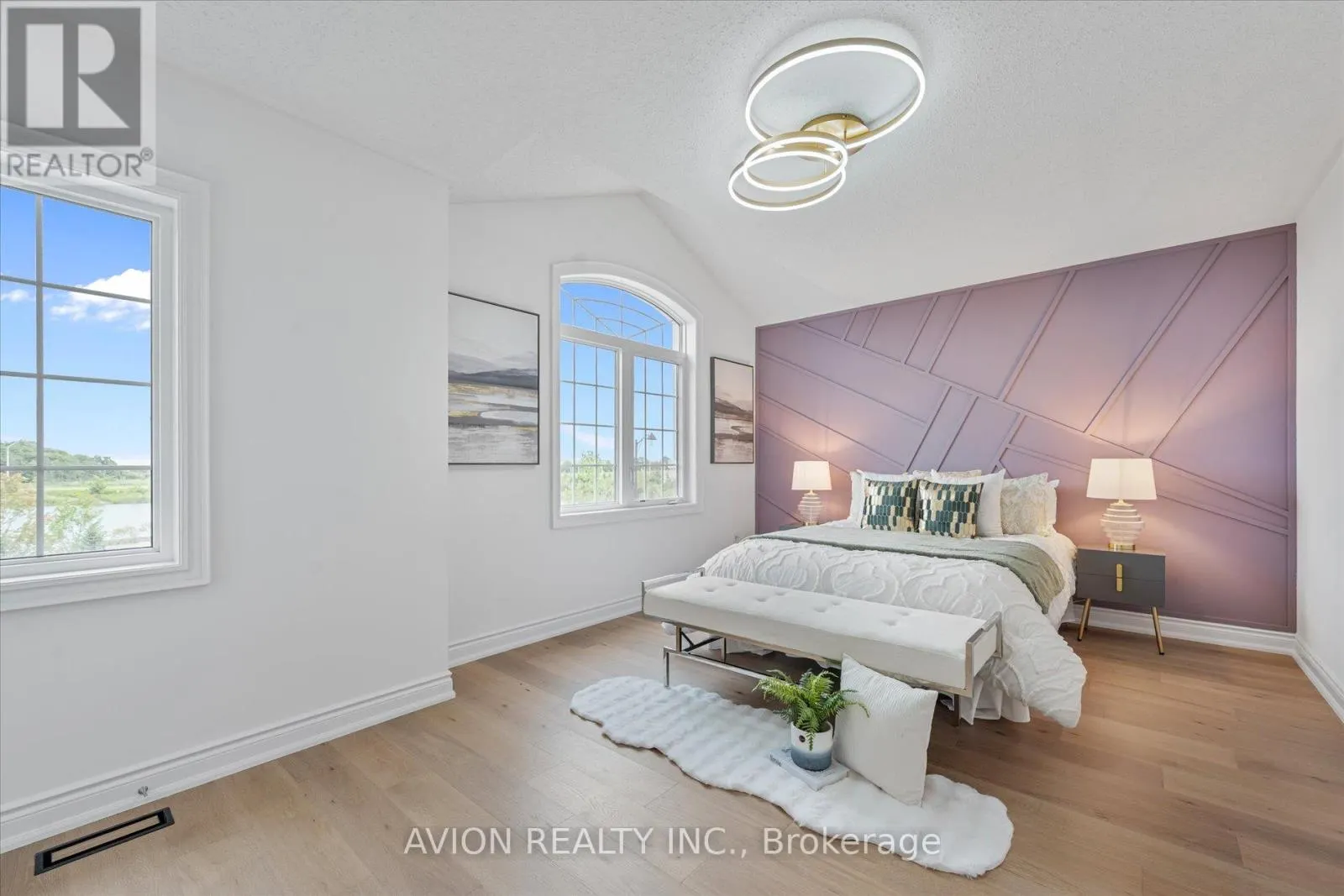 264 BELMORE COURT
