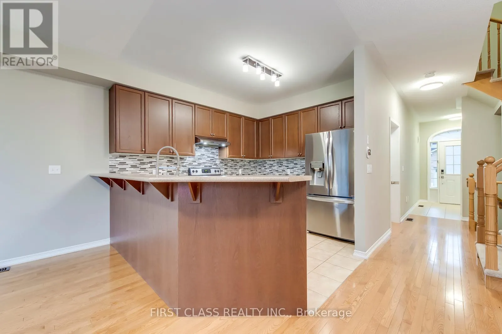 39 - 651 FARMSTEAD DRIVE