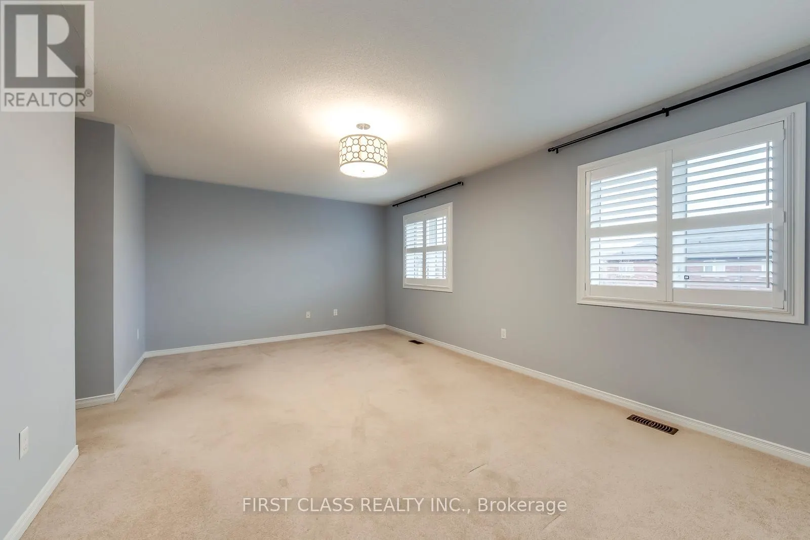 39 - 651 FARMSTEAD DRIVE