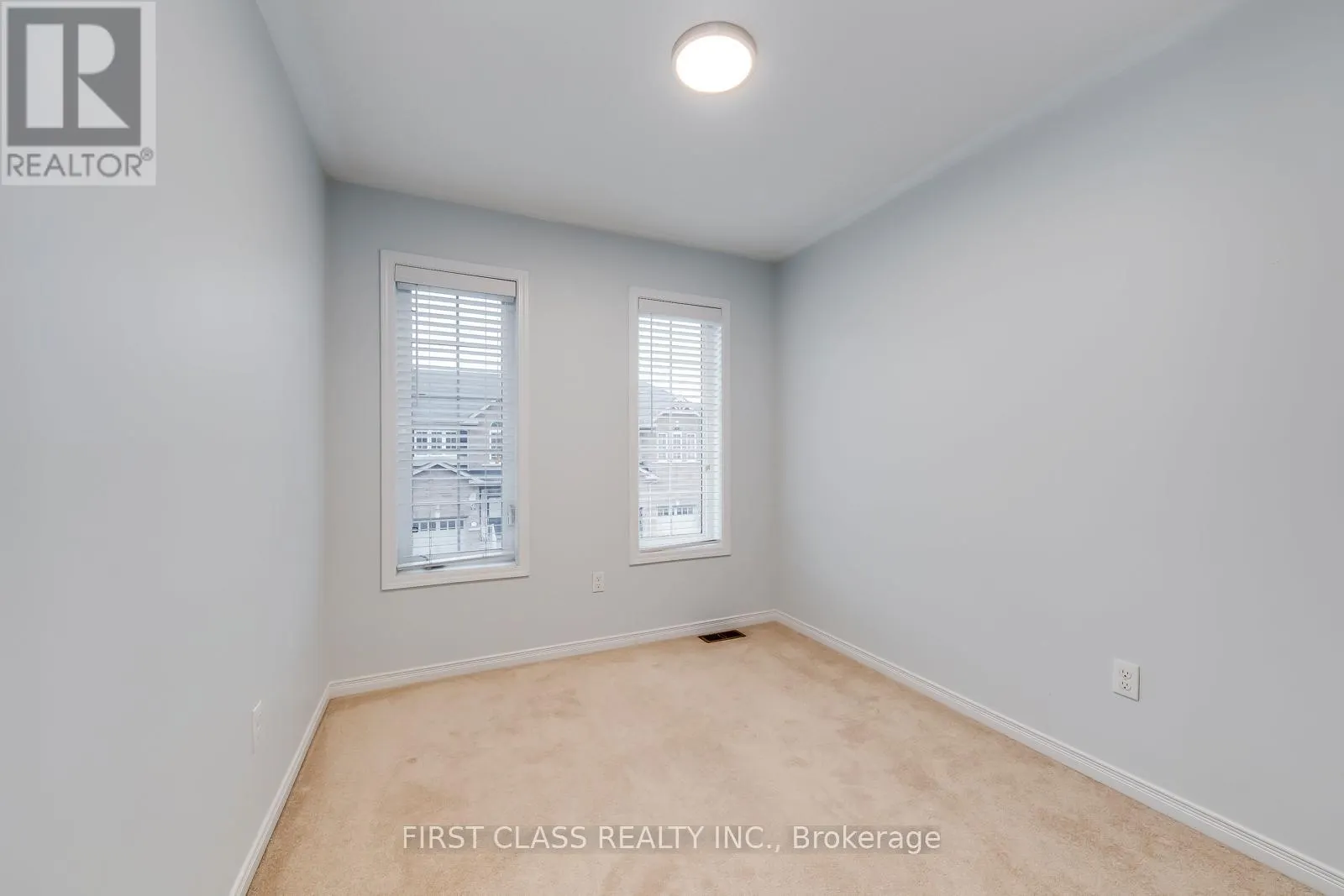 39 - 651 FARMSTEAD DRIVE