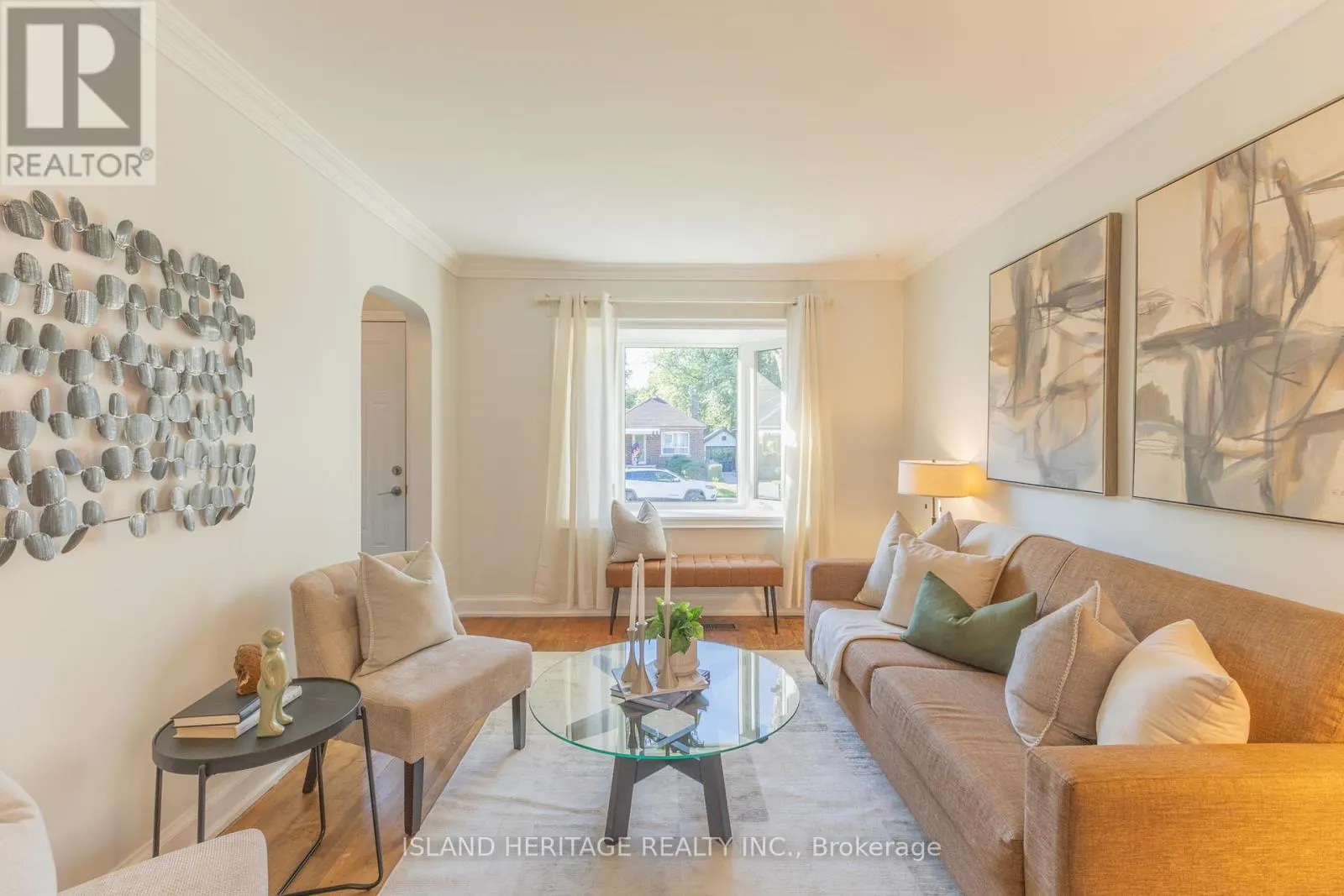 142 SYMONS STREET