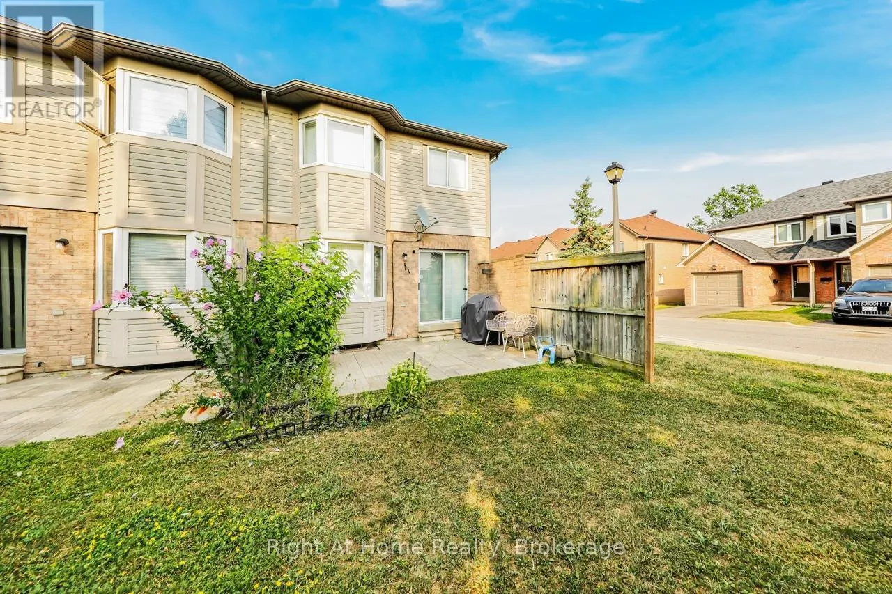 48 - 5255 GUILDWOOD WAY, #48