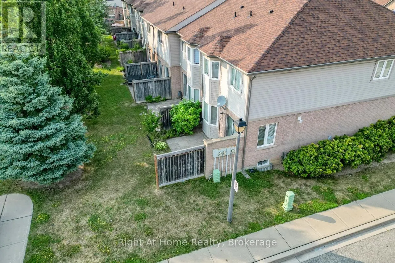 48 - 5255 GUILDWOOD WAY, #48