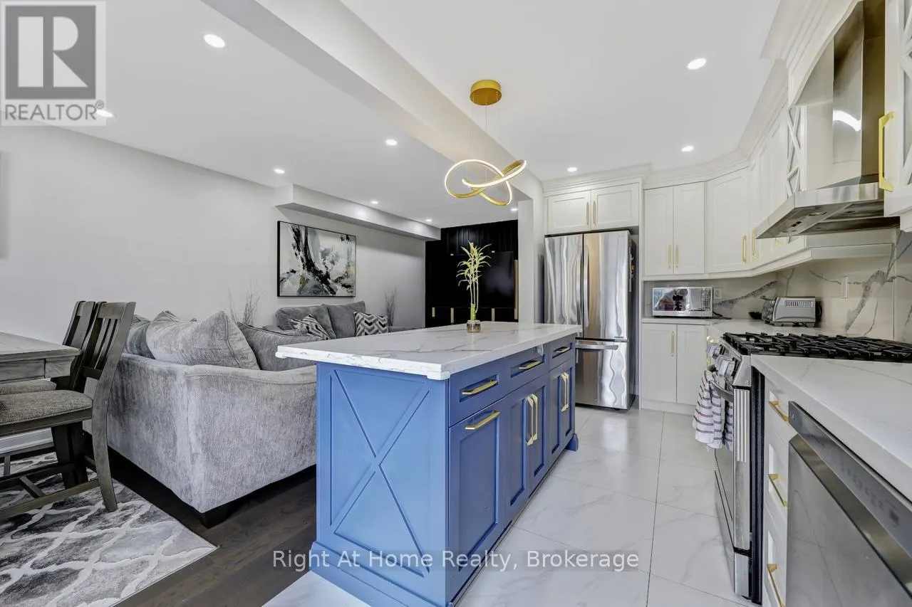 48 - 5255 GUILDWOOD WAY, #48
