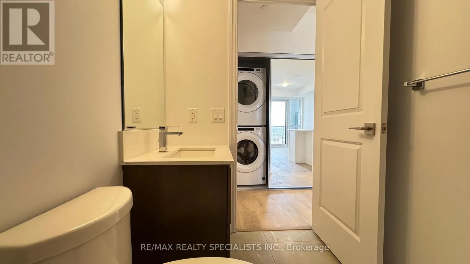 3103 - 30 ELM DRIVE W