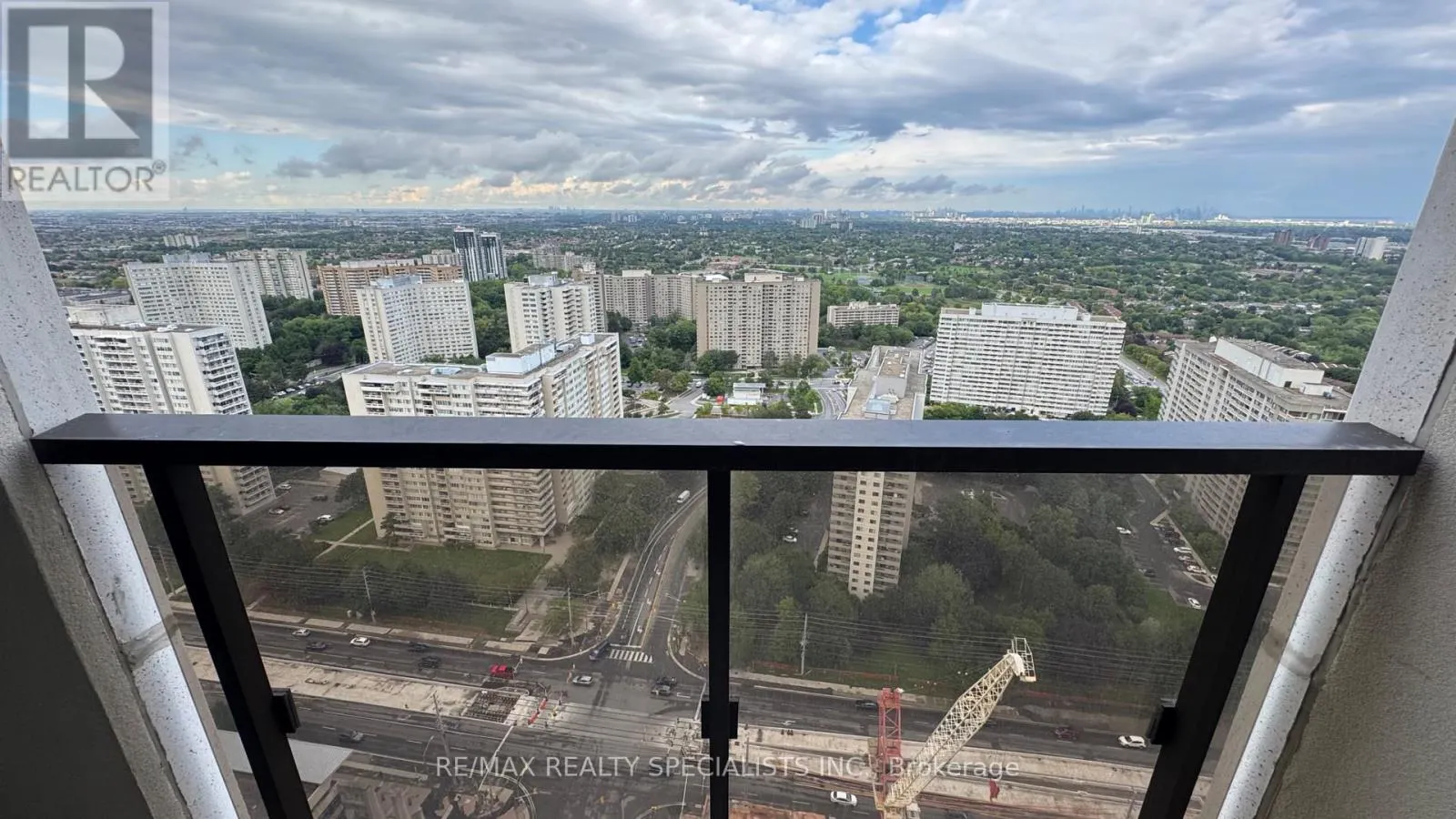 3103 - 30 ELM DRIVE W