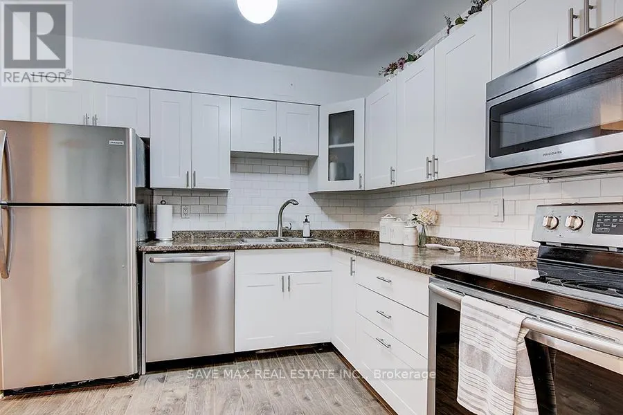 414 - 1450 GLEN ABBEY GATE