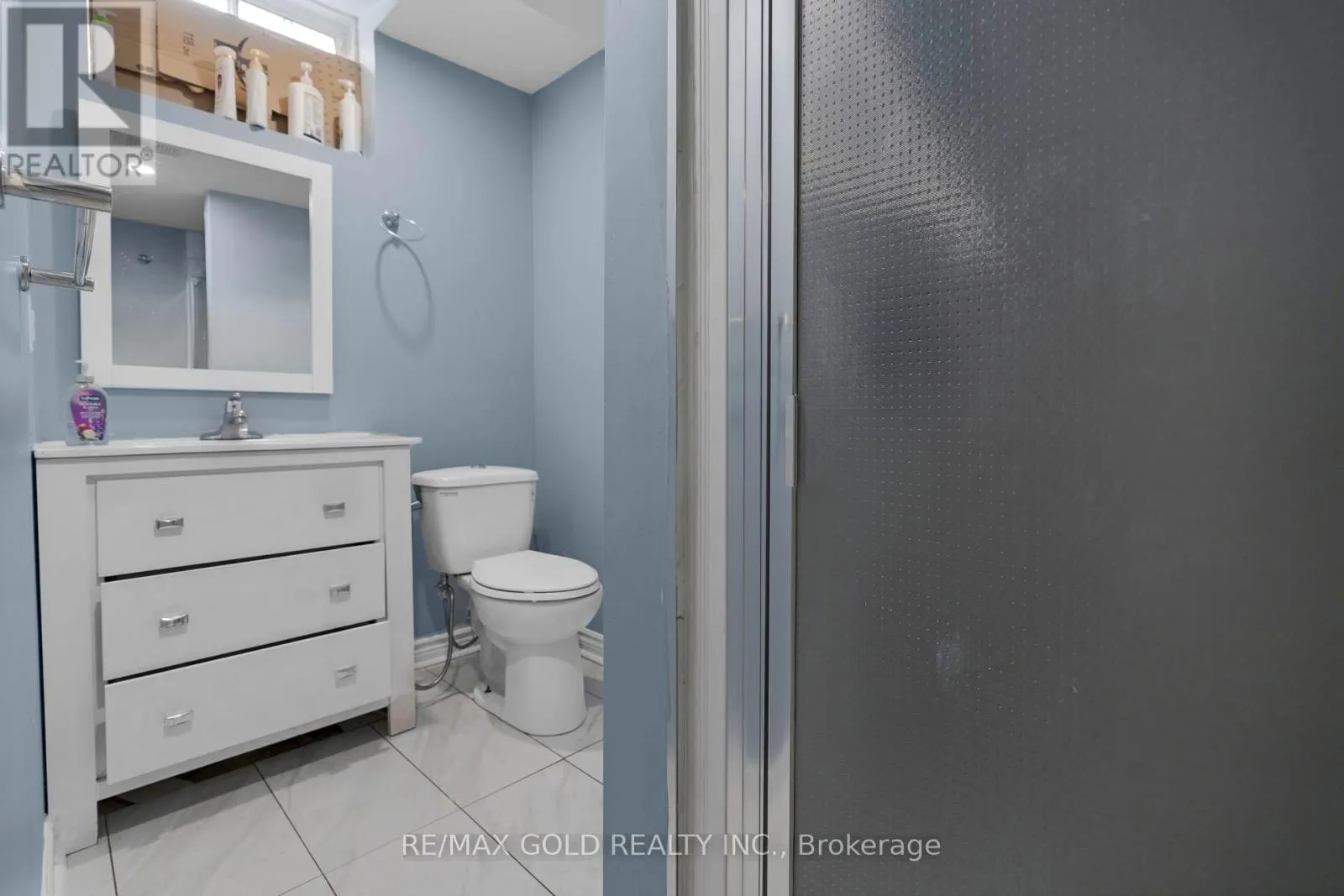 255 BRISDALE DRIVE