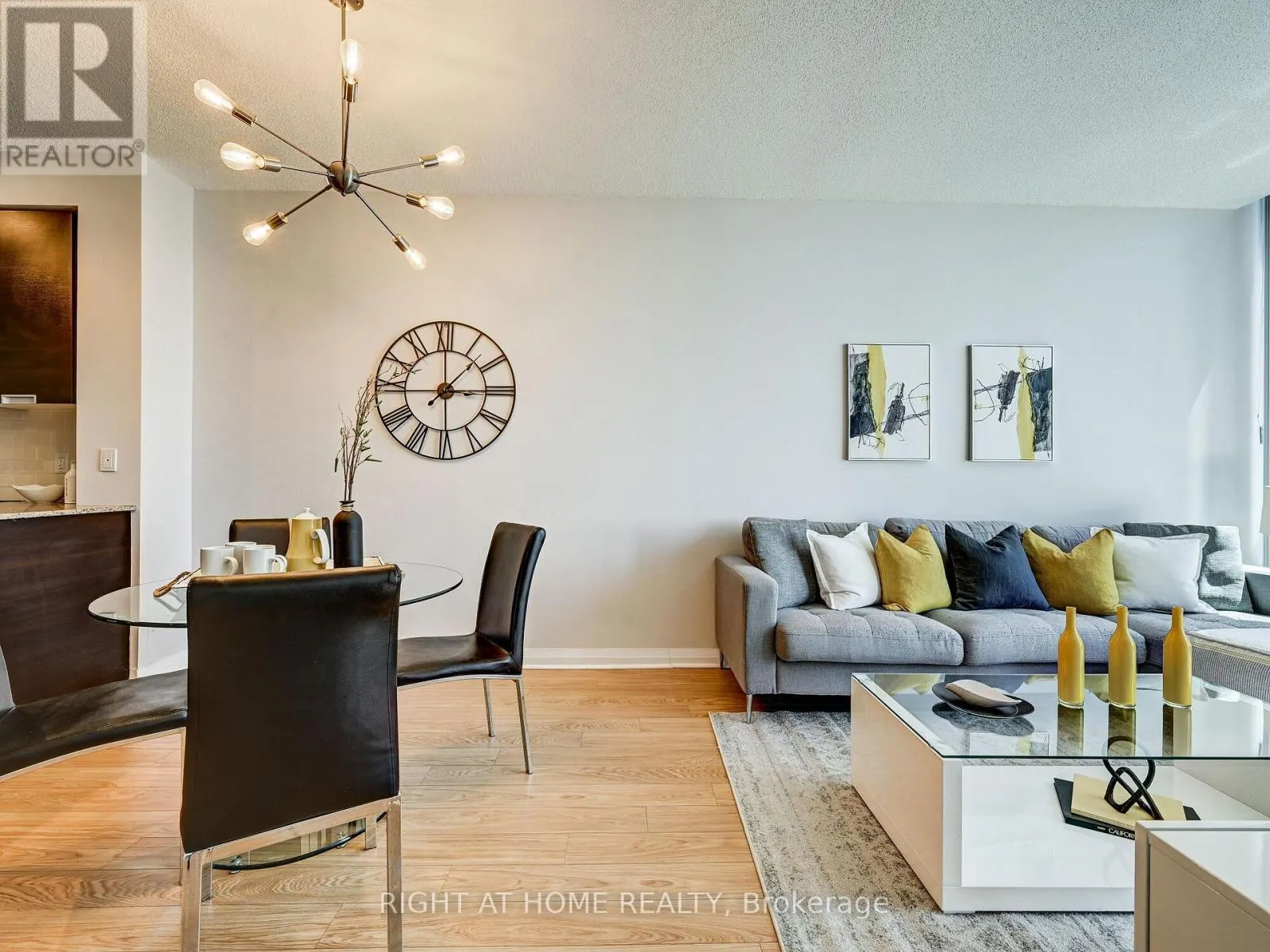 2001 - 55 EGLINTON AVENUE W