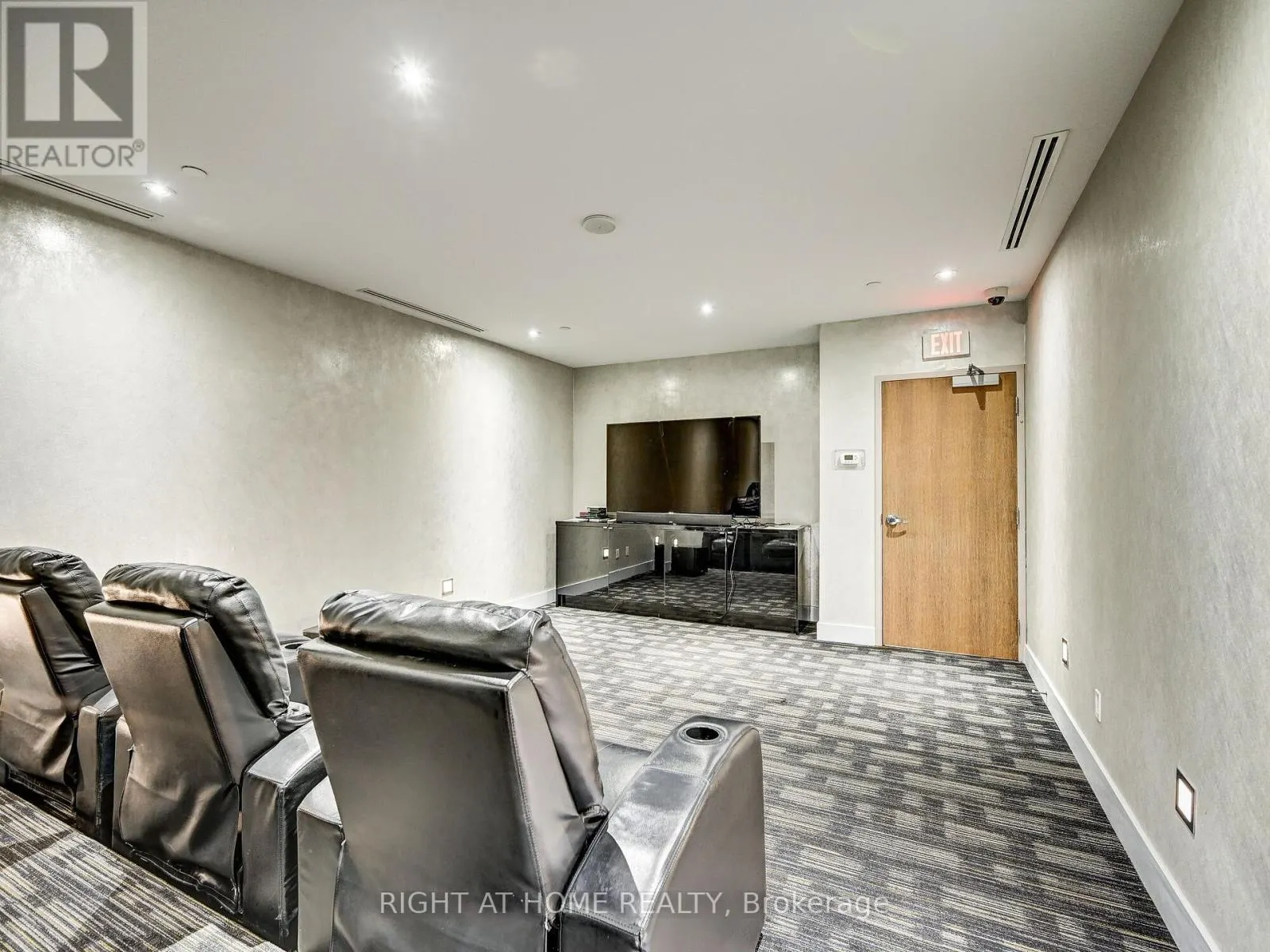 2001 - 55 EGLINTON AVENUE W