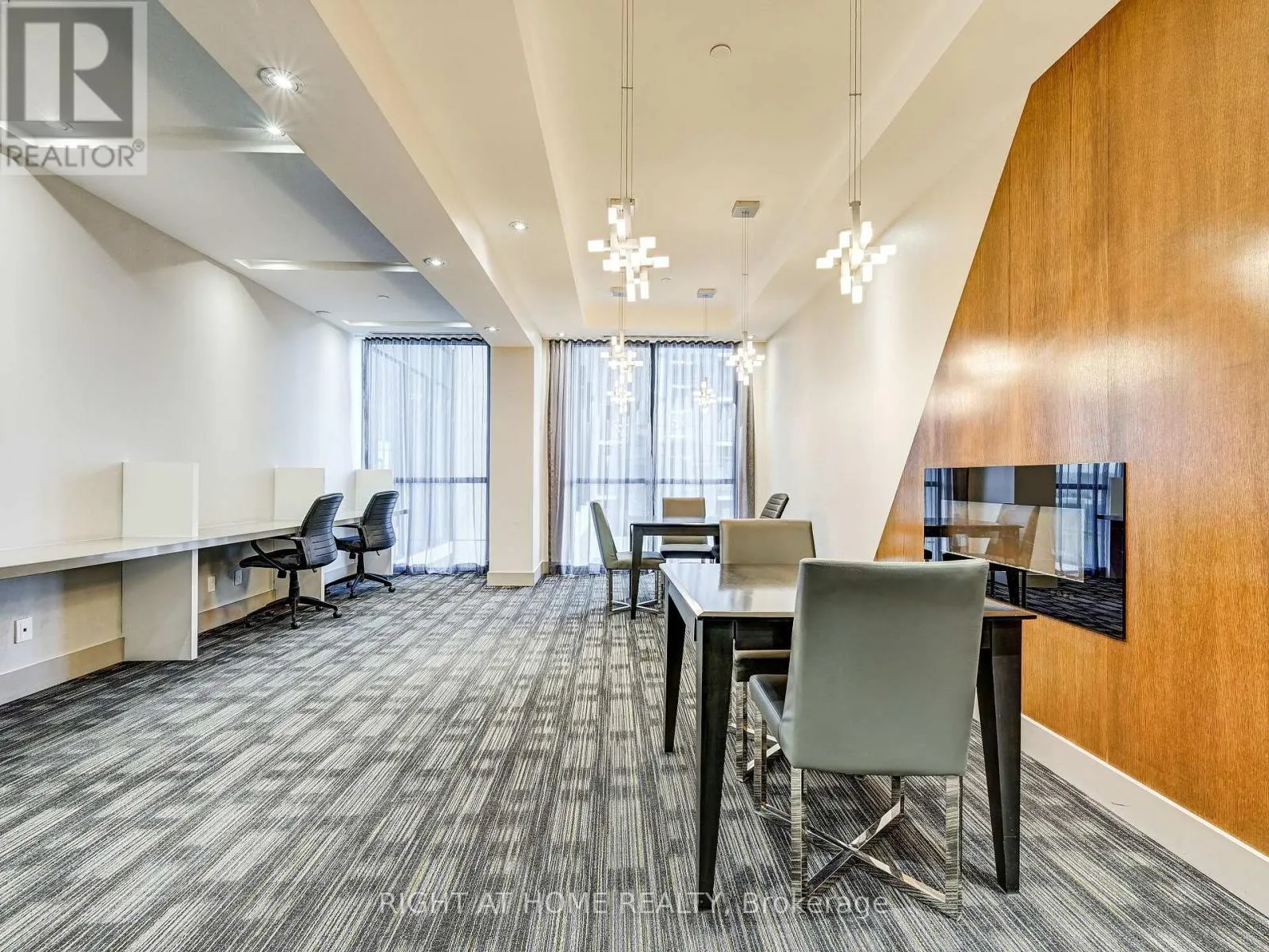 2001 - 55 EGLINTON AVENUE W