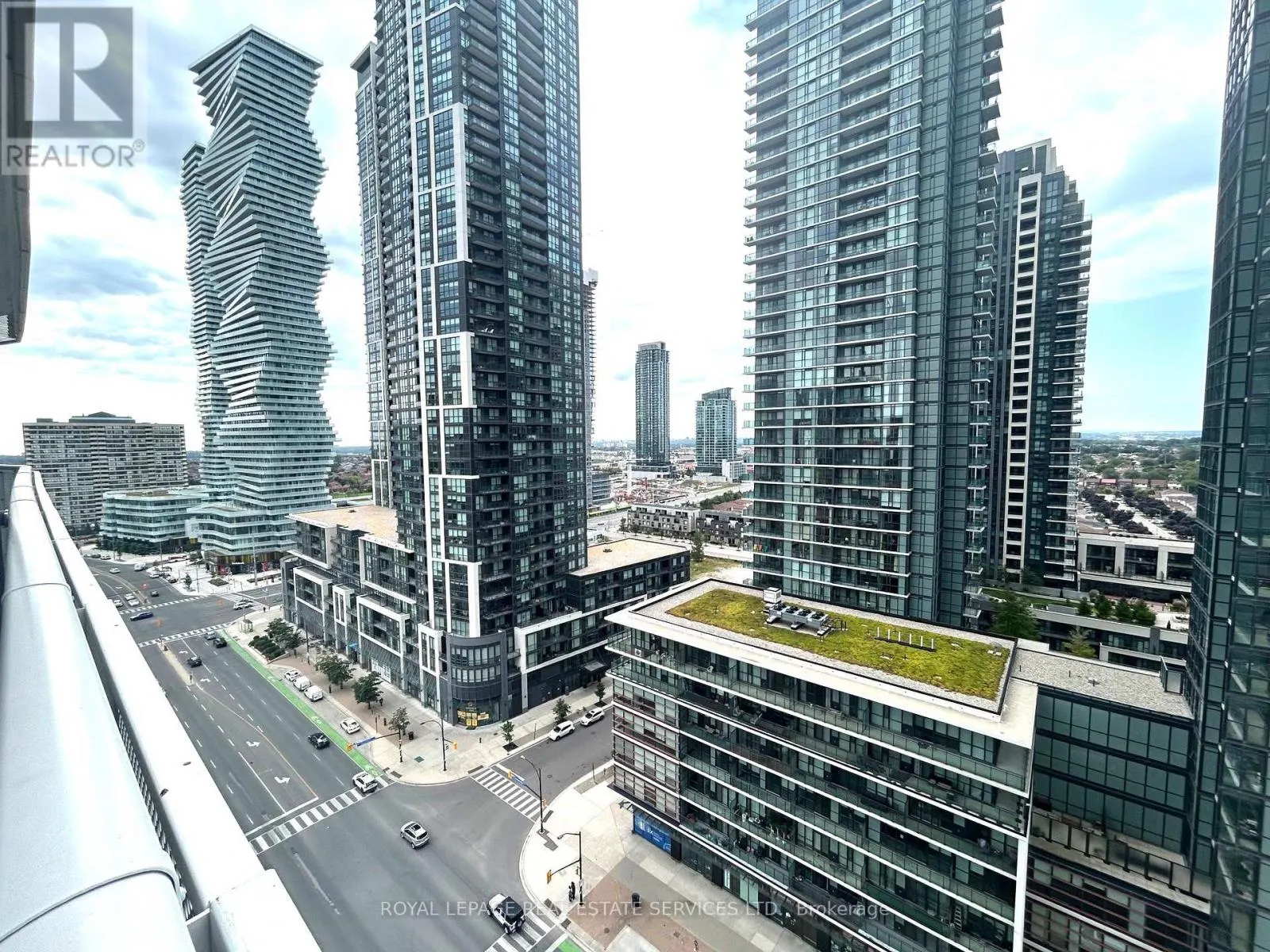 1612 - 4065 CONFEDERATION PARKWAY