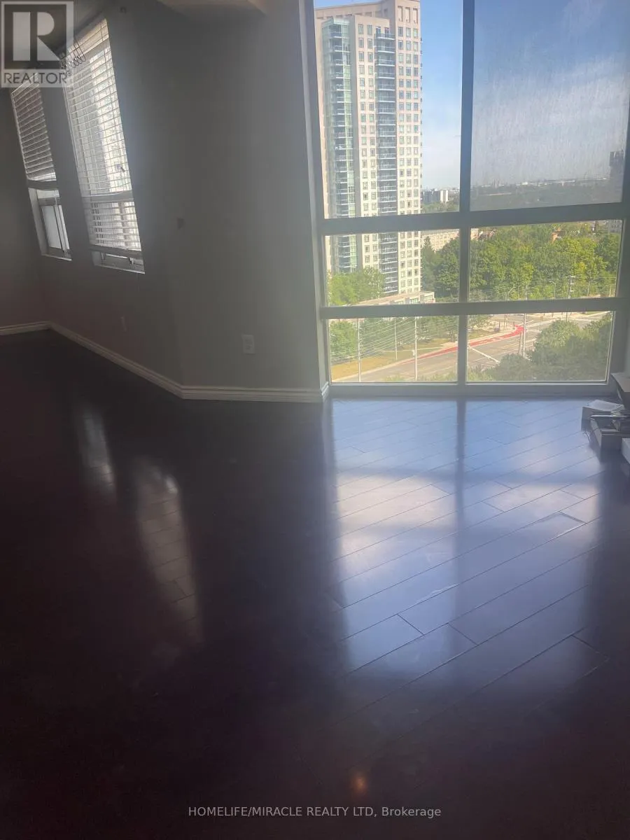 1708 - 3650 KANEFF CRESCENT