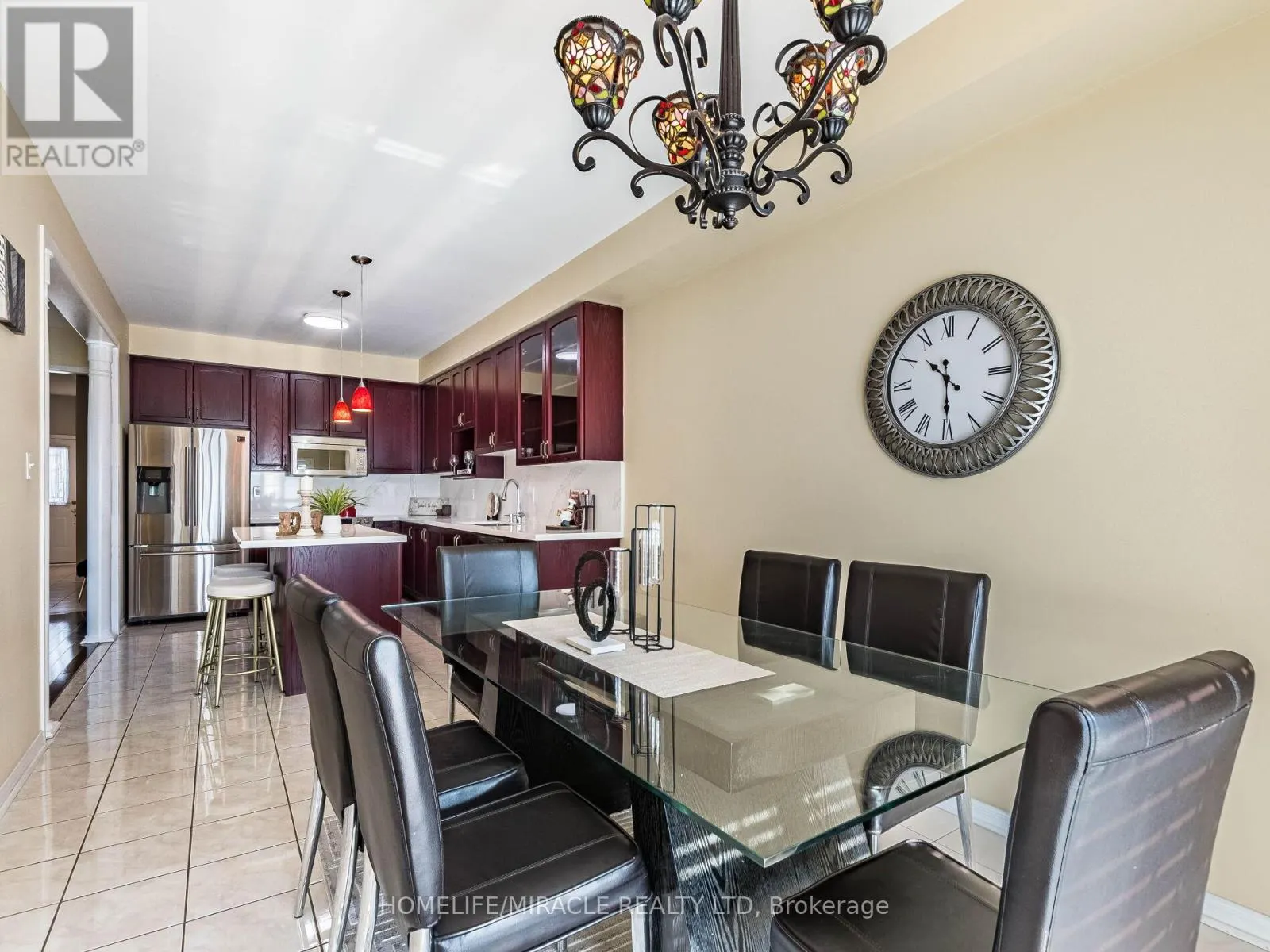 1 KETTLEWELL CRESCENT