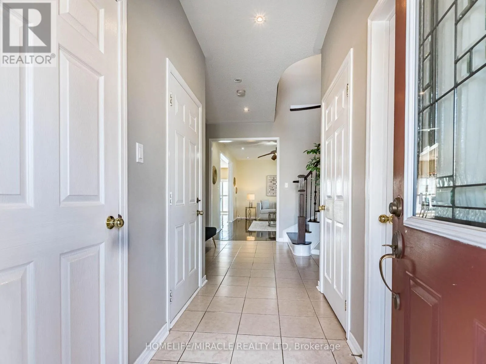 1 KETTLEWELL CRESCENT