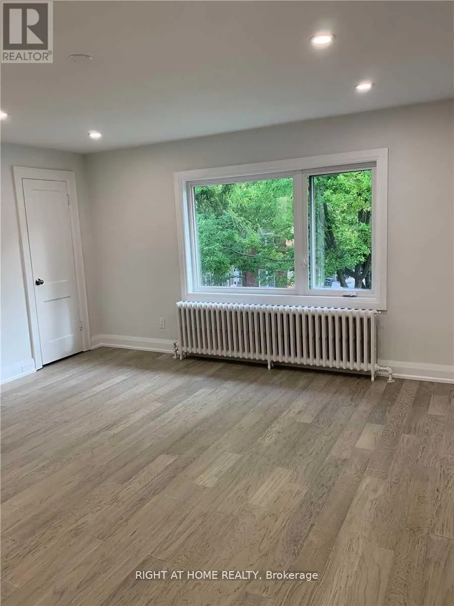 11 RIVERCREST ROAD