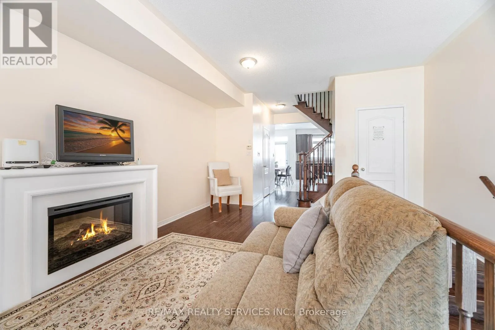 196 INSPIRE BOULEVARD