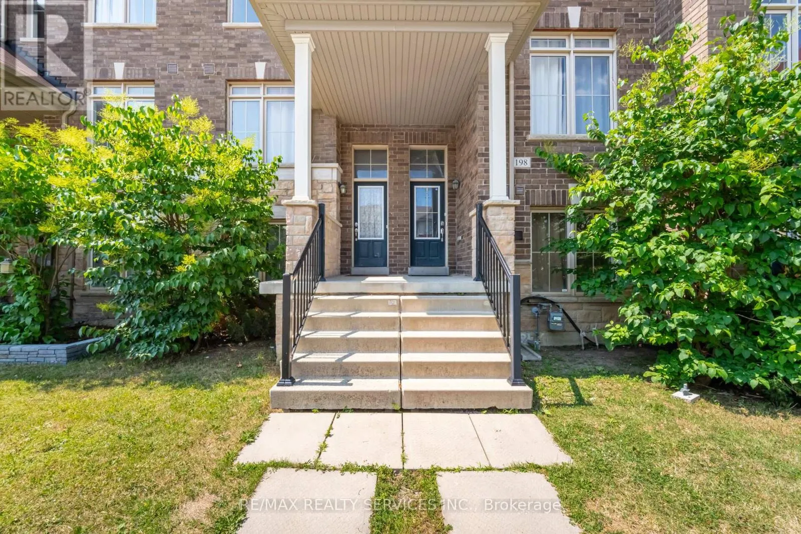 196 INSPIRE BOULEVARD