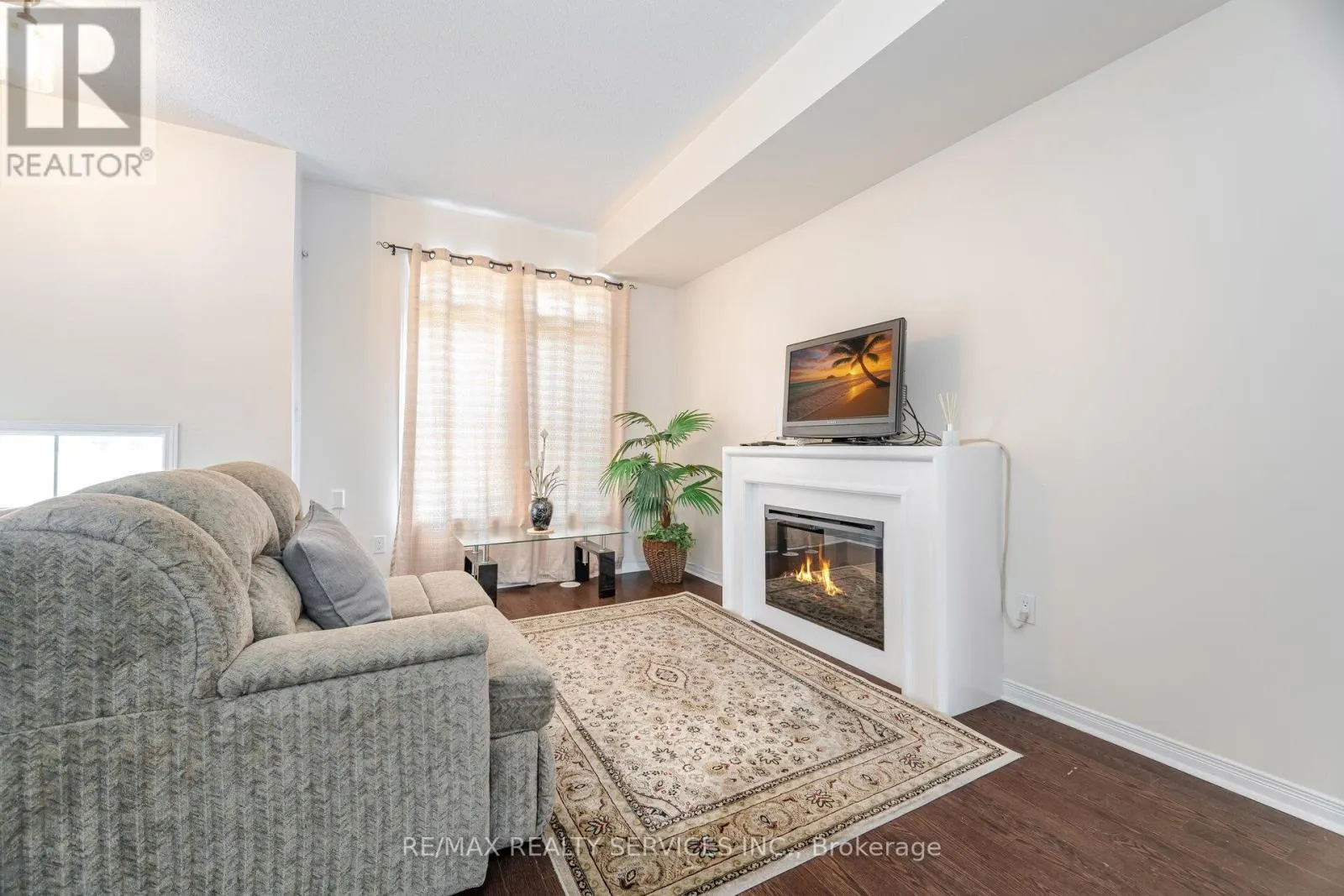 196 INSPIRE BOULEVARD
