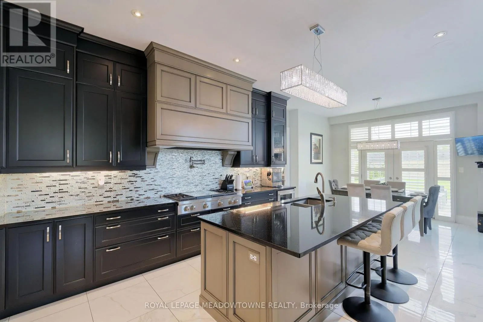 1 ROYAL WEST DRIVE