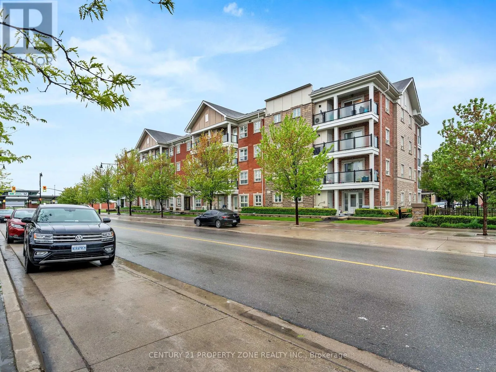 205 - 70 BAYCLIFFE CRESCENT