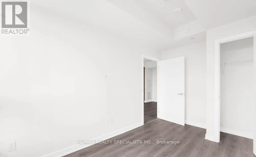 1304 - 28 ANN STREET