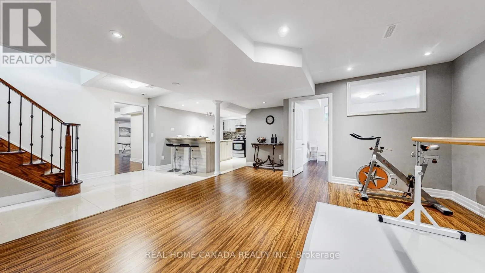 617 WETTLAUFER TERRACE