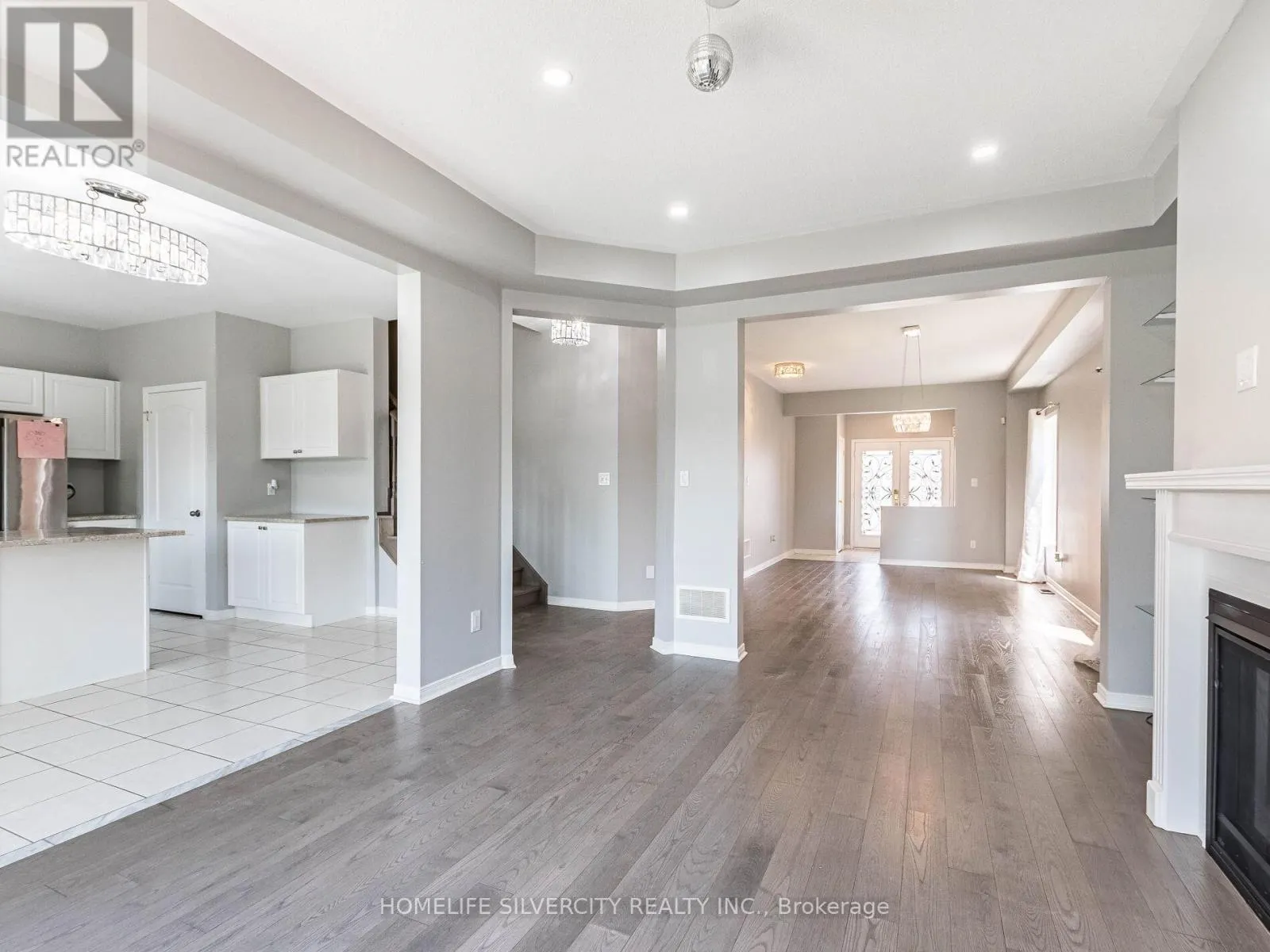 42 COOKVIEW DRIVE