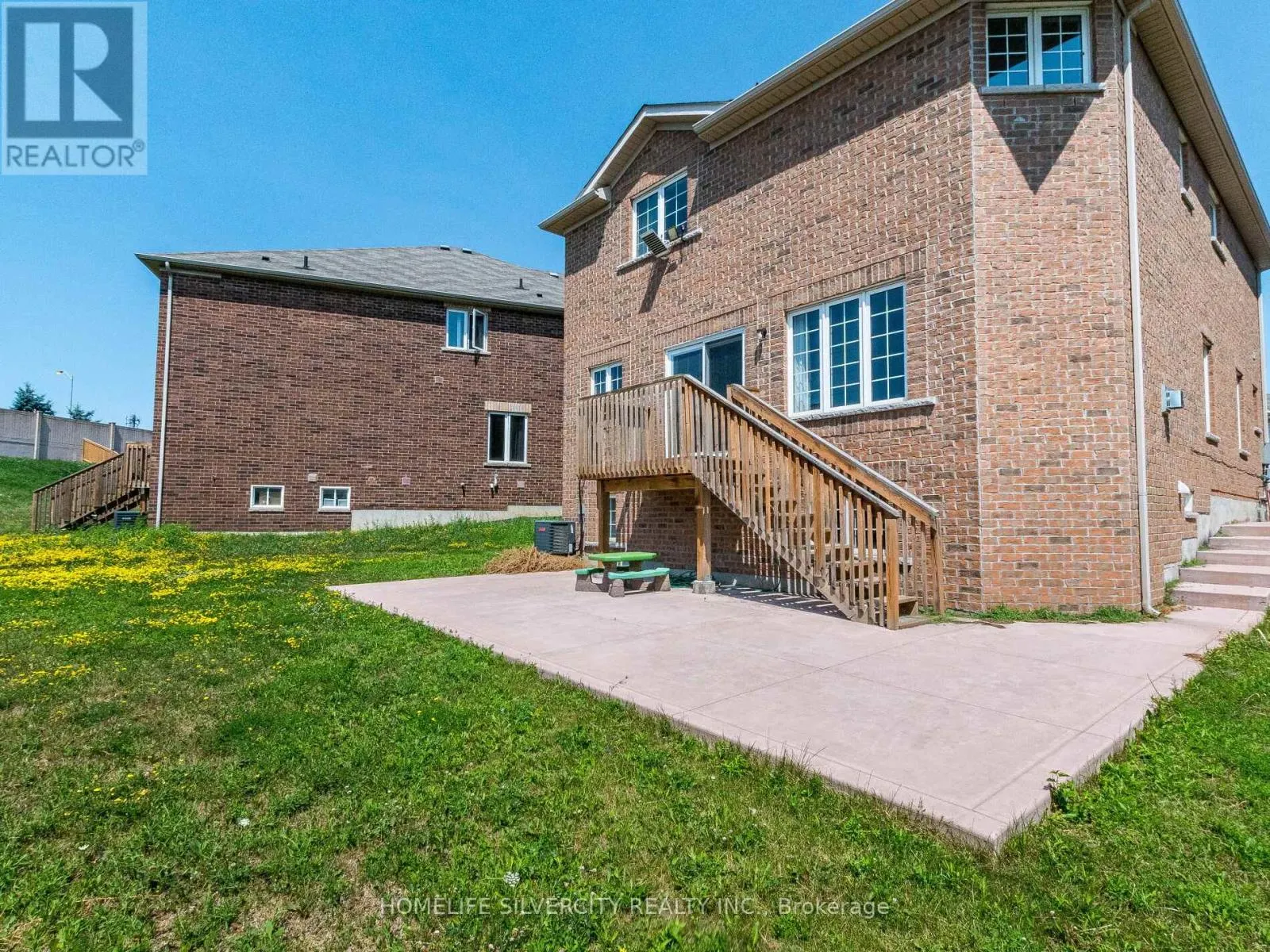 42 COOKVIEW DRIVE