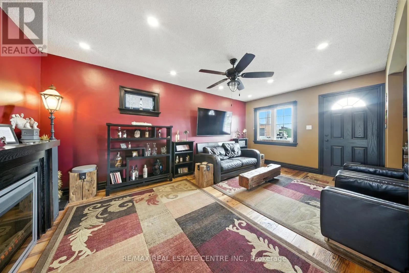 14 ROYCE AVENUE