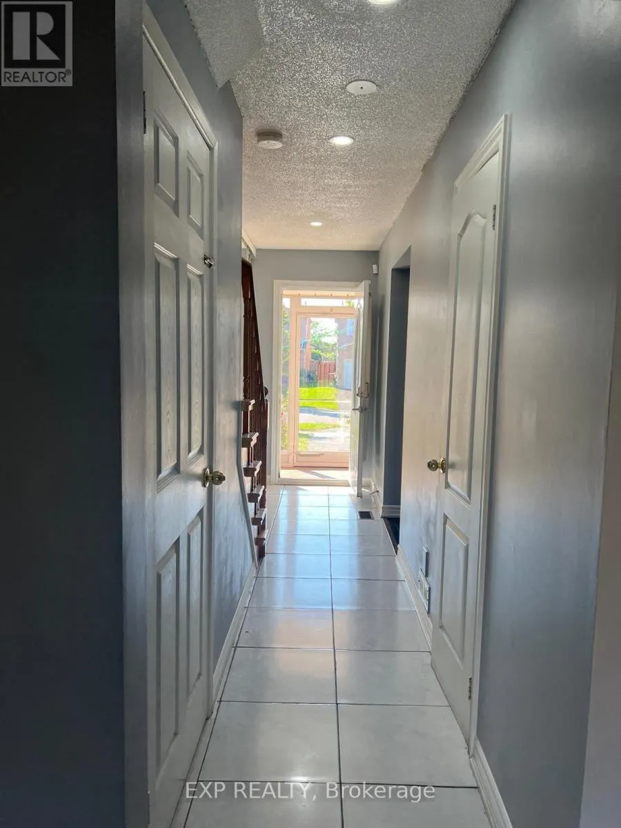 17 CALMIST CRESCENT