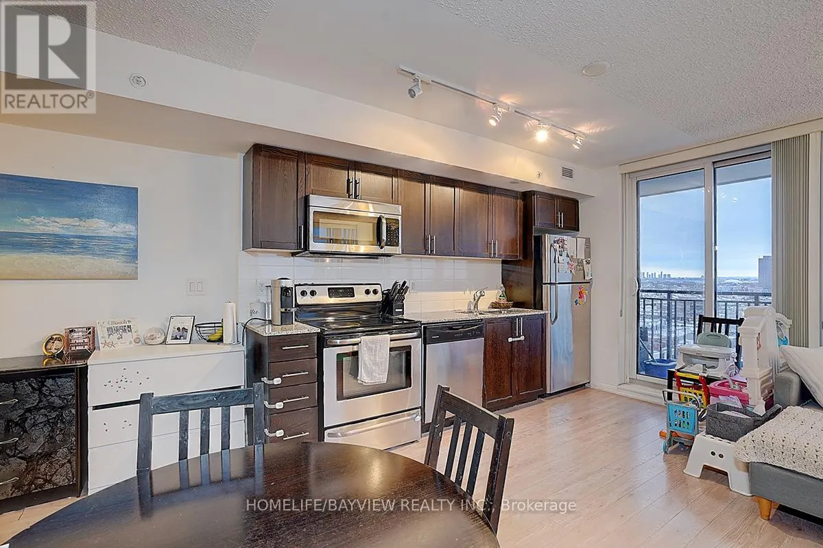 1723 - 800 LAWRENCE AVENUE W