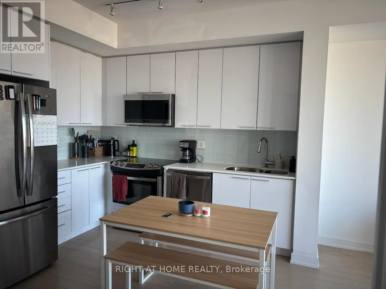 3008 - 10 PARK LAWN ROAD
