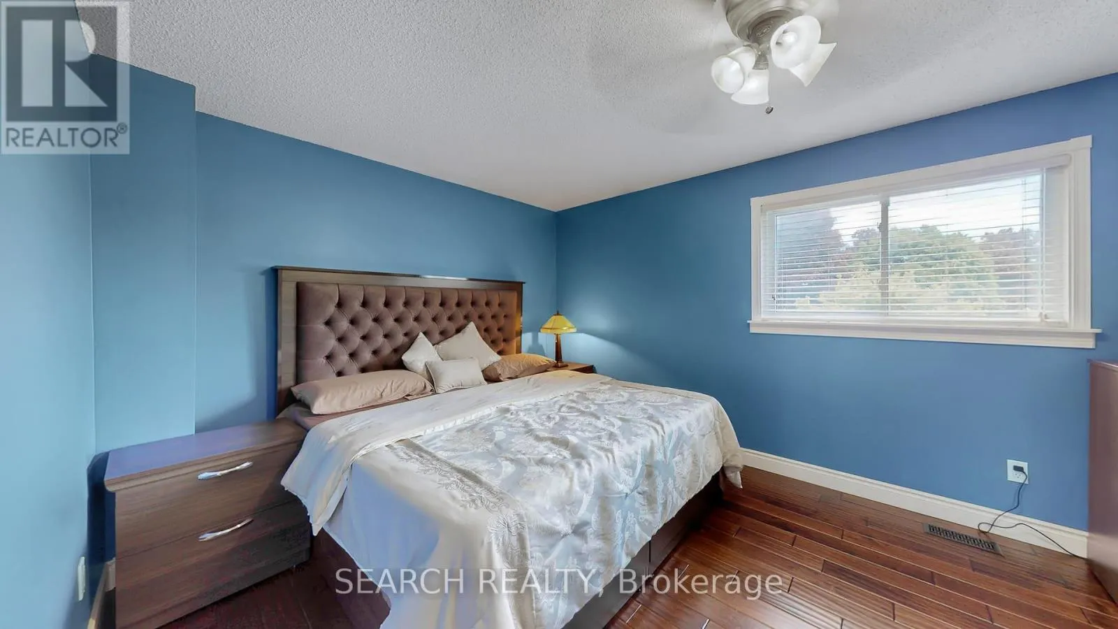 163 SIMMONS BOULEVARD
