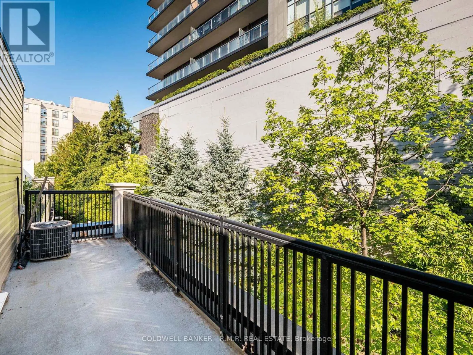 2020 - 125 GEORGE APPLETON WAY, #2020