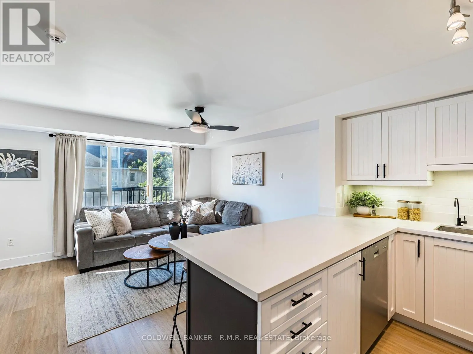 2020 - 125 GEORGE APPLETON WAY, #2020